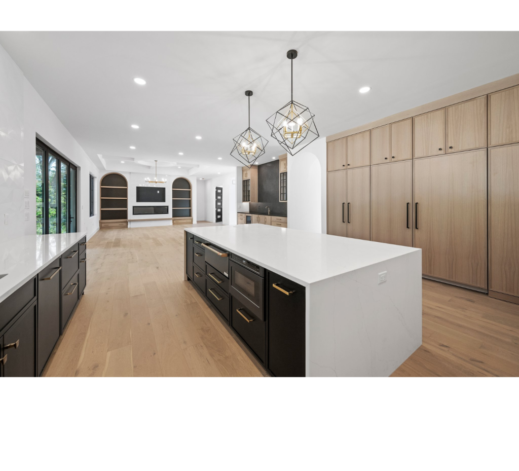 Sleek Contrast & Natural Flow: An Open Concept Kitche