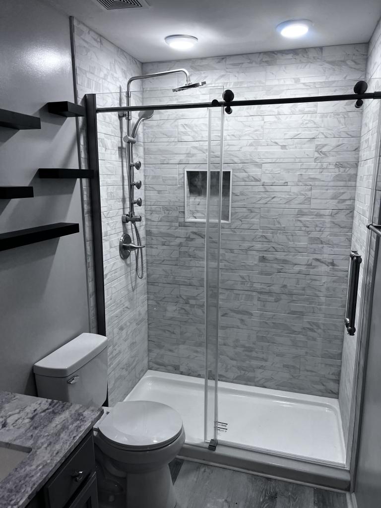 Transform Your Space with a Stunning Gray Bathroom Remodel